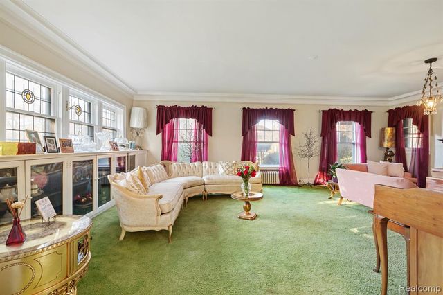 1135 Chicago Boulevard, Detroit, MI 48202