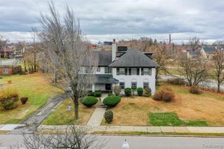 1135 Chicago Boulevard, Detroit, MI 48202