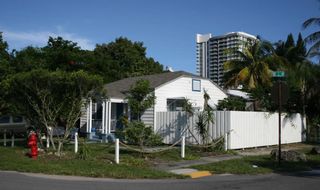 100 NE 5th Street, Fort Lauderdale, FL 33301
