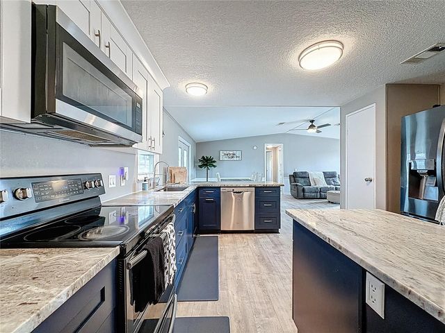 2928 HOLLY HILL GROVE 2 ROAD, Davenport, FL 33837