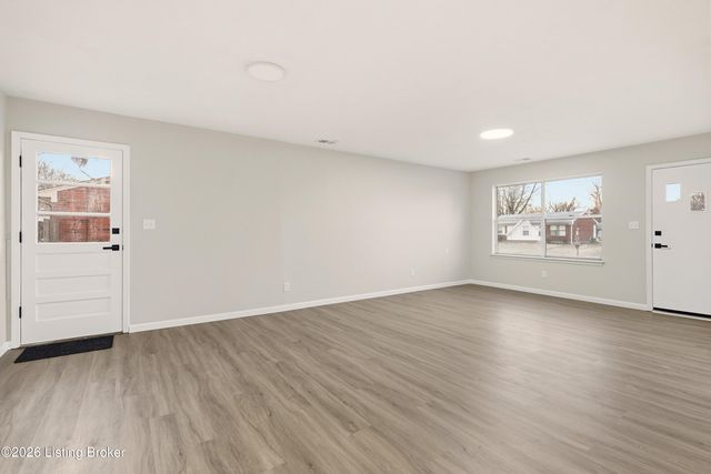 4705 Marcy Ave, Louisville, KY 40272