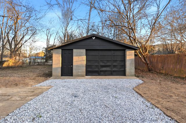 4705 Marcy Ave, Louisville, KY 40272