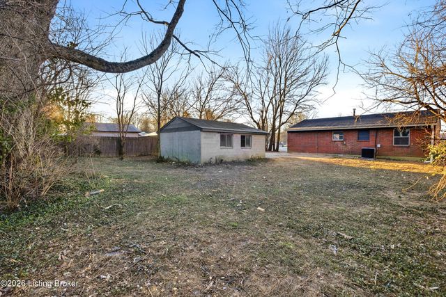 4705 Marcy Ave, Louisville, KY 40272