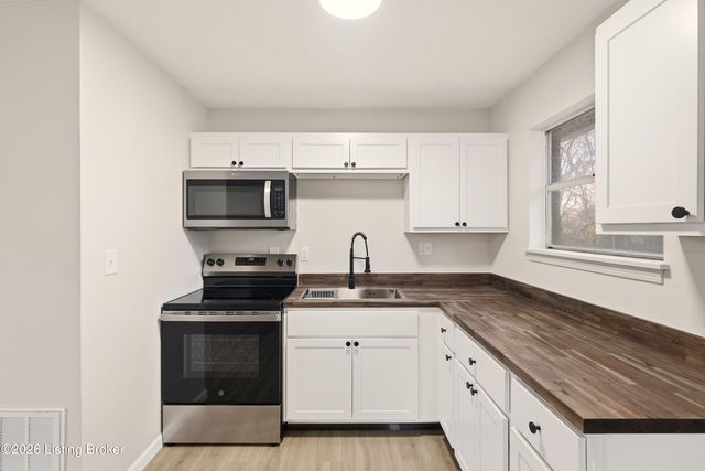 4705 Marcy Ave, Louisville, KY 40272