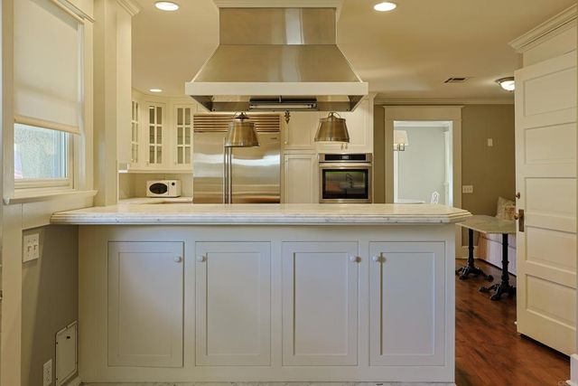 1000 G Avenue, Coronado, CA 92118