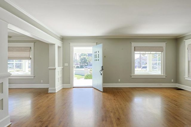 1000 G Avenue, Coronado, CA 92118