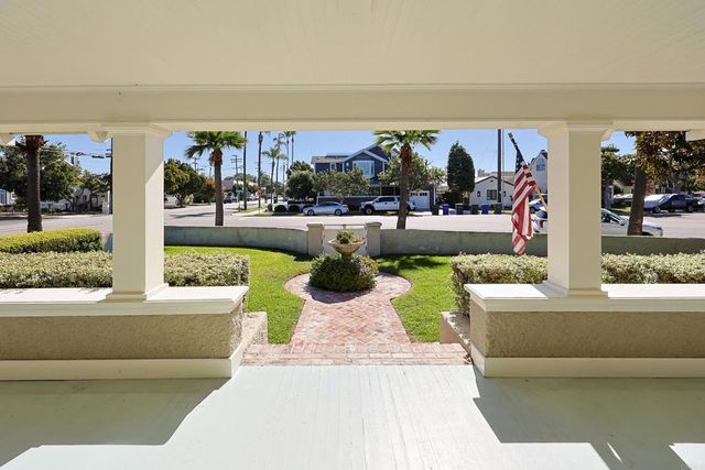 1000 G Avenue, Coronado, CA 92118