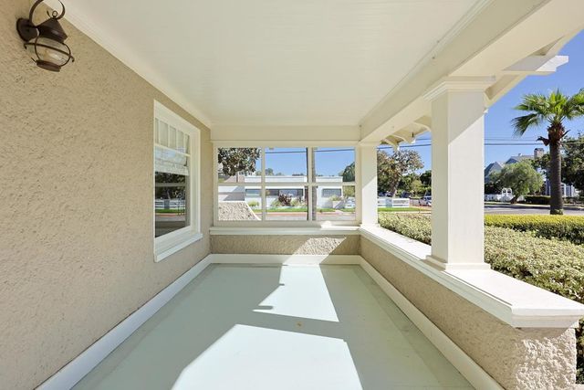 1000 G Avenue, Coronado, CA 92118