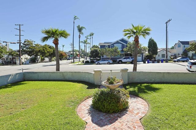 1000 G Avenue, Coronado, CA 92118