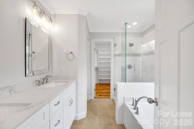 1210 Mendenhall Court, Charlotte, NC 28211