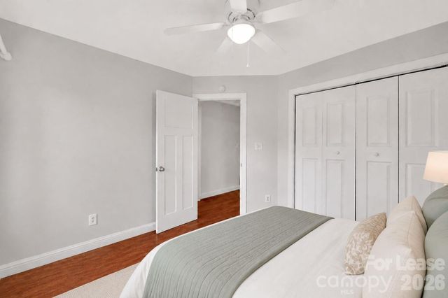 1210 Mendenhall Court, Charlotte, NC 28211