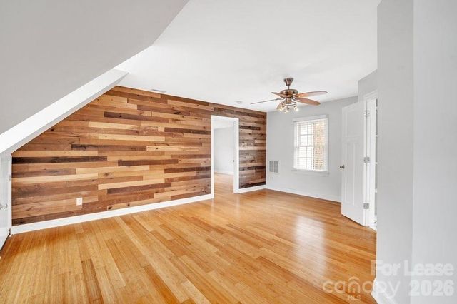 1210 Mendenhall Court, Charlotte, NC 28211