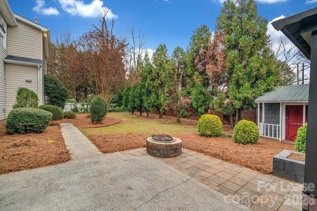 1210 Mendenhall Court, Charlotte, NC 28211