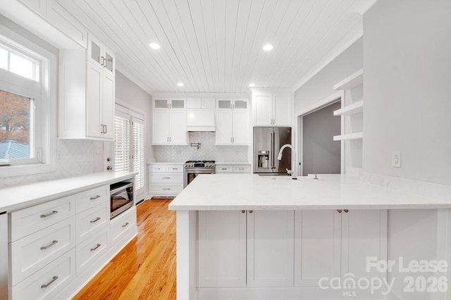 1210 Mendenhall Court, Charlotte, NC 28211