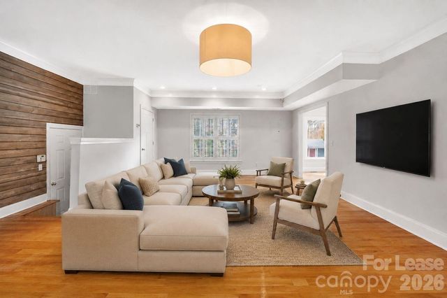 1210 Mendenhall Court, Charlotte, NC 28211