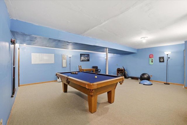 2028 Chapman DRIVE, Waukesha, WI 53189