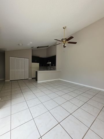 1157 Hyacinth Place A, Wellington, FL 33414
