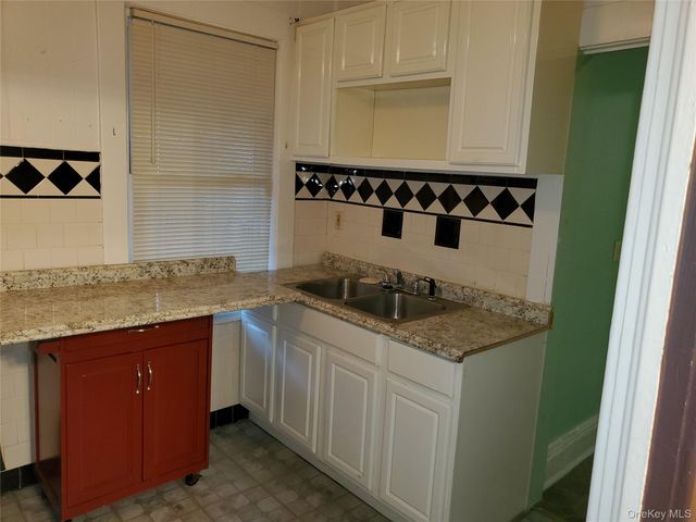 72 S Lander Street, Newburgh, NY 12550
