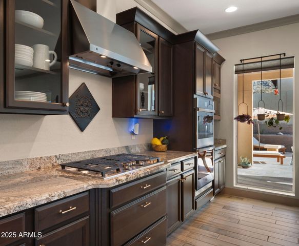 1353 E PASEO Way, Phoenix, AZ 85042