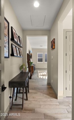 1353 E PASEO Way, Phoenix, AZ 85042