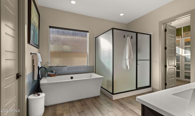 1353 E PASEO Way, Phoenix, AZ 85042