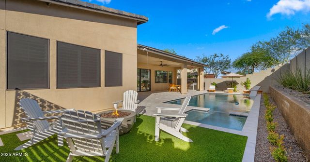 1353 E PASEO Way, Phoenix, AZ 85042