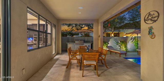 1353 E PASEO Way, Phoenix, AZ 85042