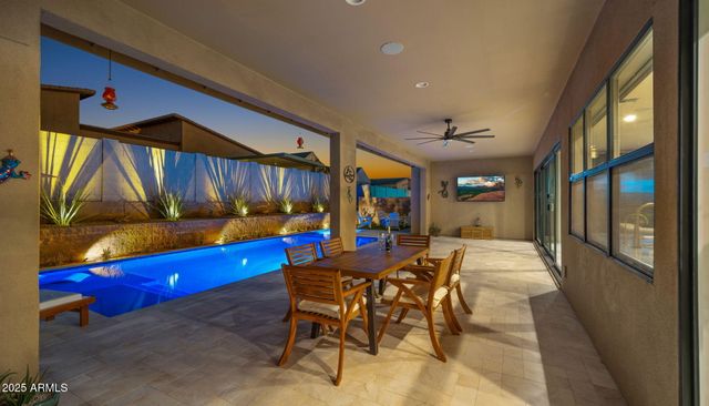 1353 E PASEO Way, Phoenix, AZ 85042