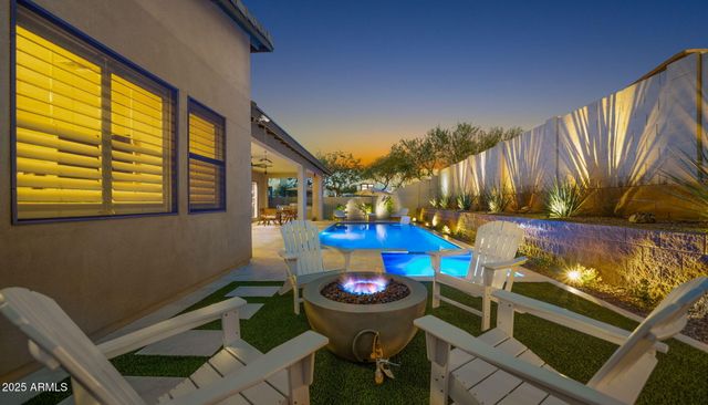 1353 E PASEO Way, Phoenix, AZ 85042