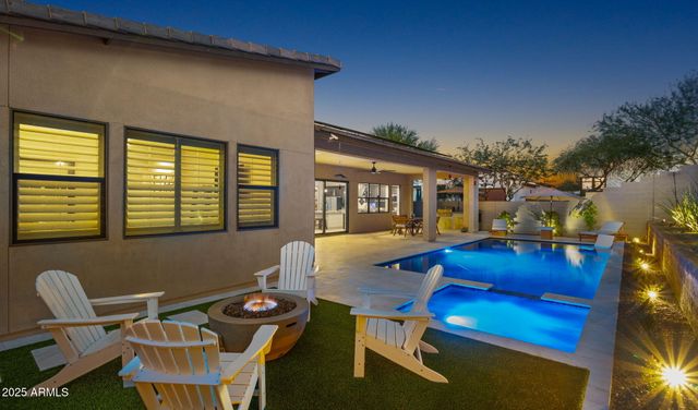 1353 E PASEO Way, Phoenix, AZ 85042