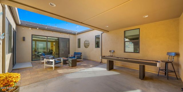 1353 E PASEO Way, Phoenix, AZ 85042