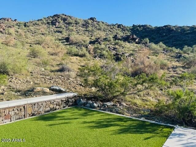 1353 E PASEO Way, Phoenix, AZ 85042