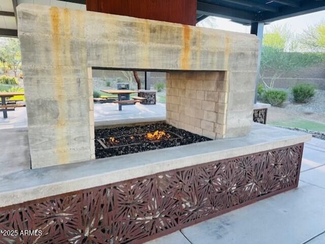 1353 E PASEO Way, Phoenix, AZ 85042