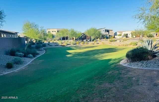 1353 E PASEO Way, Phoenix, AZ 85042