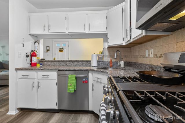373 McDowell Drive, East Brunswick, NJ 08816