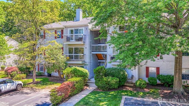 373 McDowell Drive, East Brunswick, NJ 08816