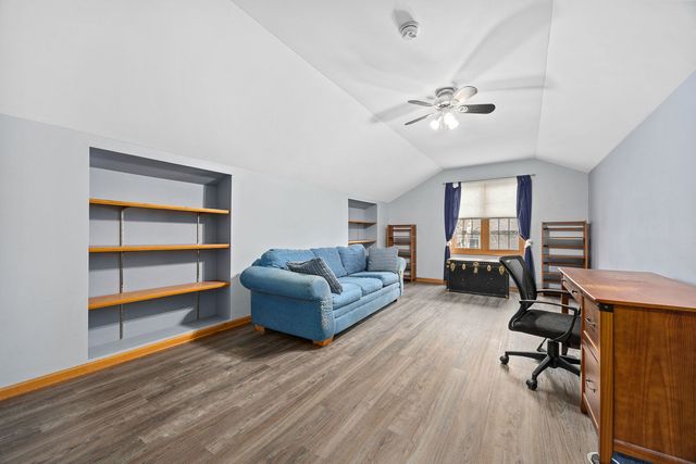 1334 Walsh Drive, Yorkville, IL 60560