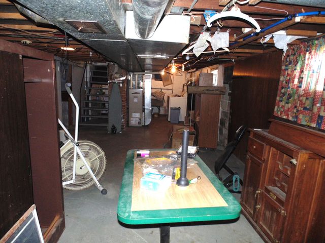 2901 Fairview Avenue, Lake Station, IN 46405