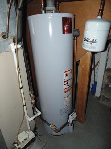 2901 Fairview Avenue, Lake Station, IN 46405