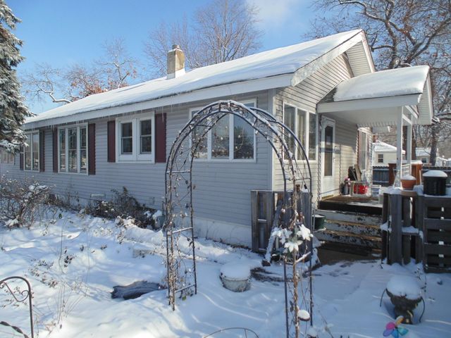 2901 Fairview Avenue, Lake Station, IN 46405