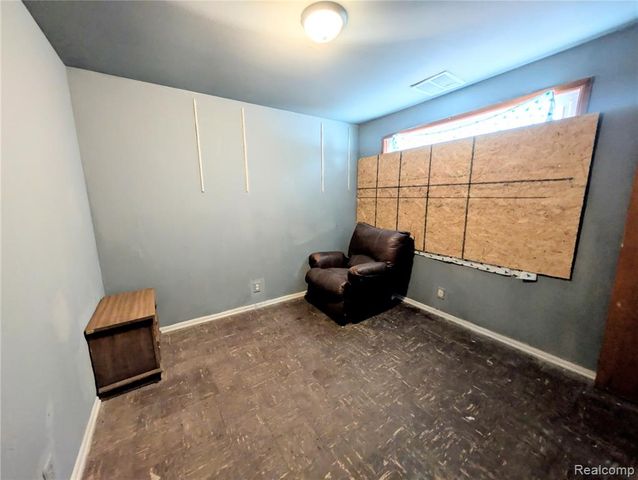 15344 Blackstone Street, Detroit, MI 48223