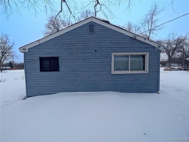 15344 Blackstone Street, Detroit, MI 48223