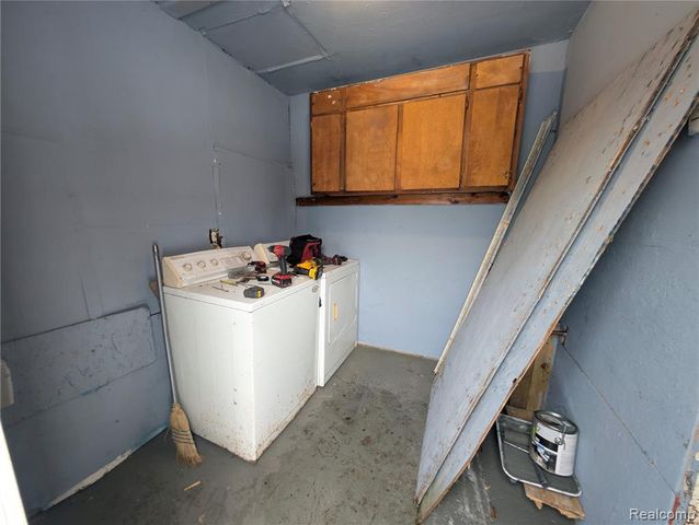 15344 Blackstone Street, Detroit, MI 48223