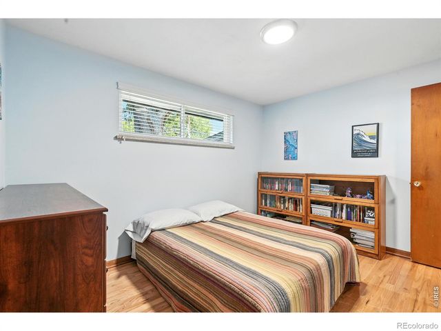 16 Merideth Lane, Longmont, CO 80501