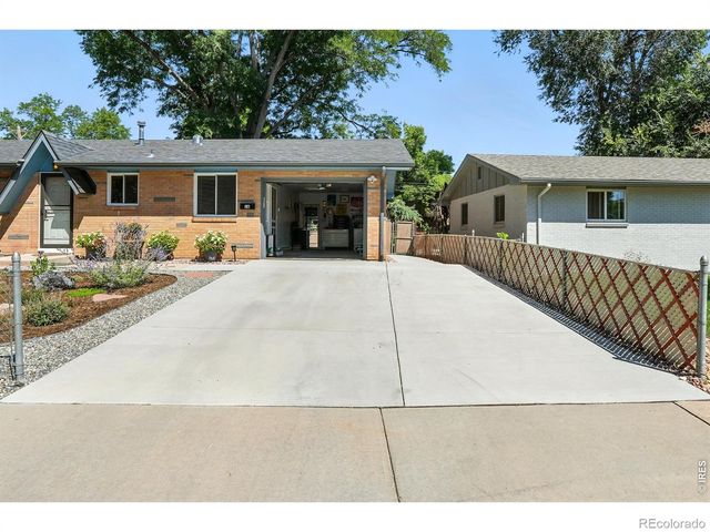 16 Merideth Lane, Longmont, CO 80501
