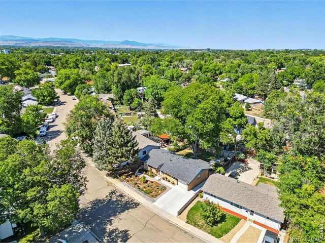 16 Merideth Lane, Longmont, CO 80501