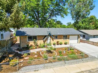 16 Merideth Lane, Longmont, CO 80501