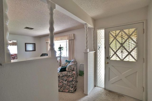 842 E Florinda Street, Hanford, CA 93230