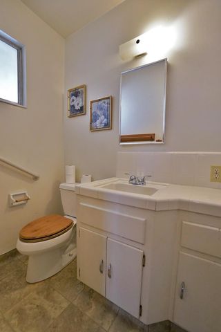 842 E Florinda Street, Hanford, CA 93230