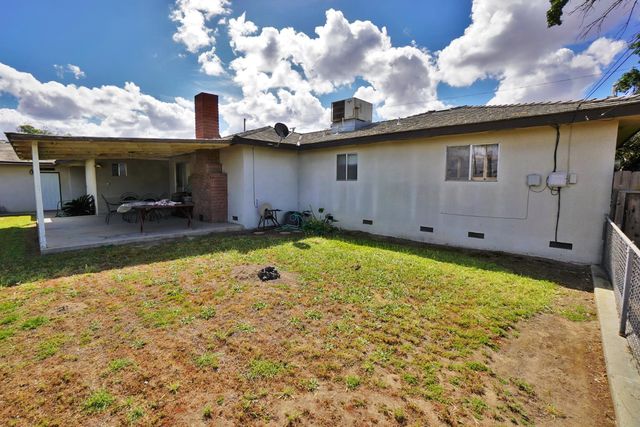 842 E Florinda Street, Hanford, CA 93230